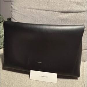 Elegant Black Leather Shoulder Bag